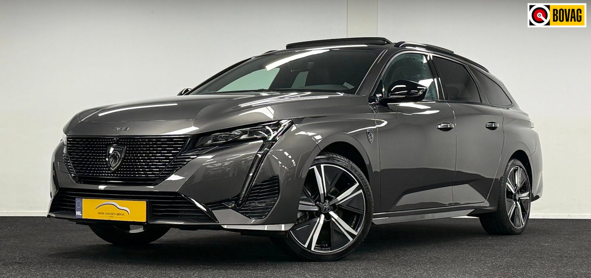 Peugeot 308 SW - 1.2 PureTech GT*Panodak*Trekhaak*Memory*Navi*Camera*Carplay*Alcantara* - AutoWereld.nl