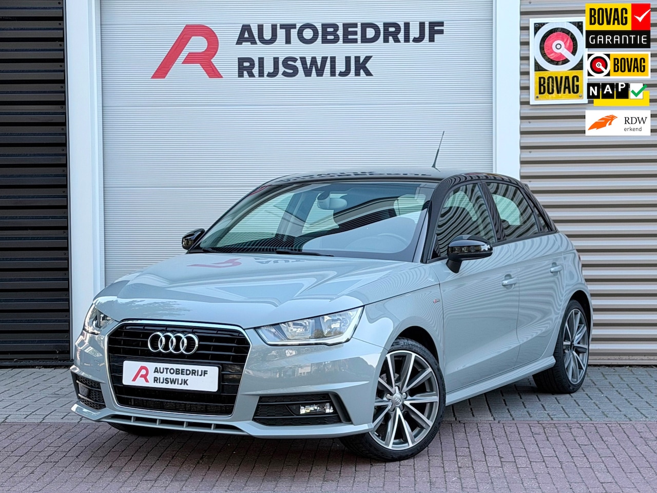 Audi A1 Sportback - 1.0 TFSI S-Line Navi/Trekhaak - AutoWereld.nl