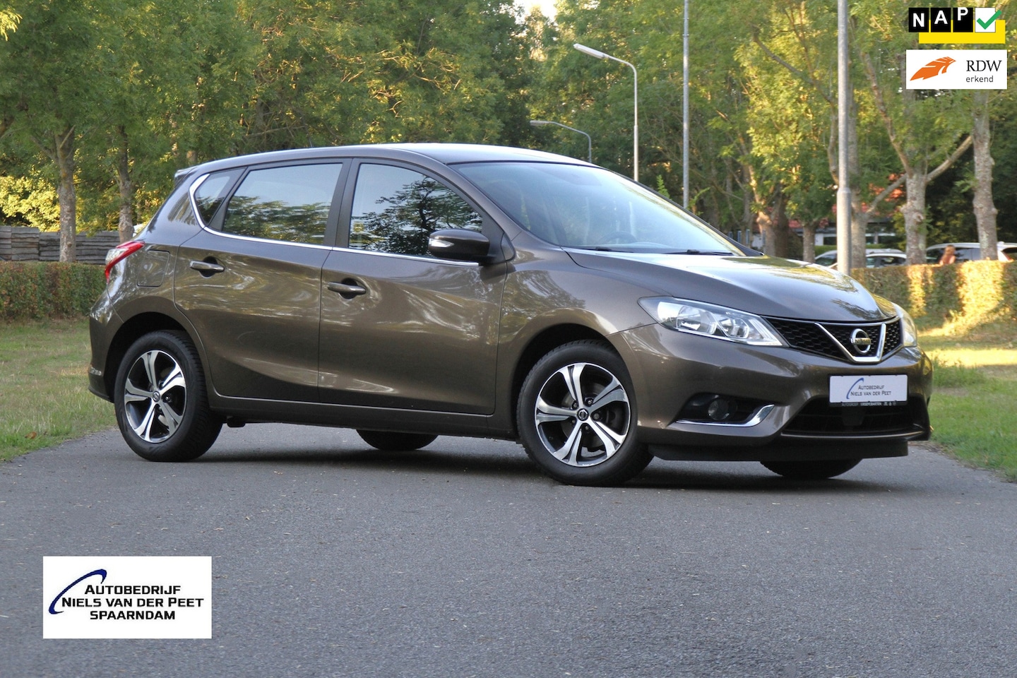 Nissan Pulsar - 1.2 DIG-T Visia / Airco / Sportvelgen / Elektrische ramen / Parkeersensoren / enz. - AutoWereld.nl