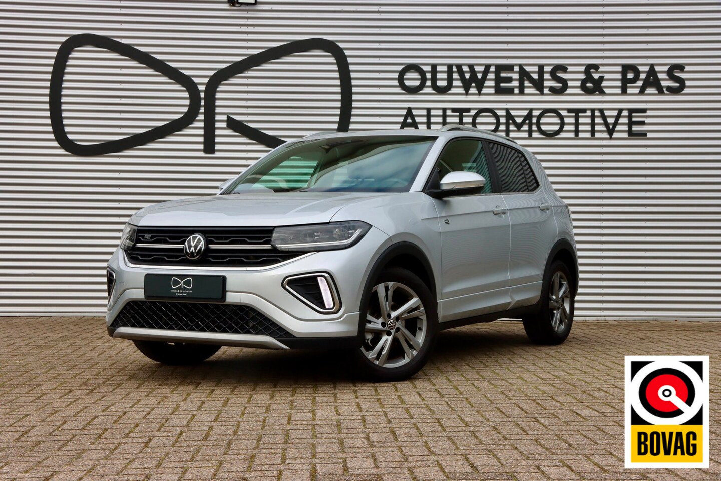 Volkswagen T-Cross - 1.5 TSI R-Line Business | FACELIFT | CAMERA | CARPLAY | LED | ACC | VIRTUAL - AutoWereld.nl