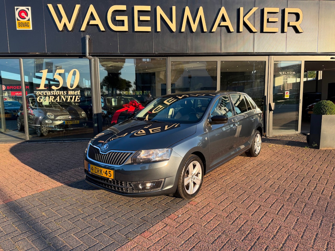 Skoda Rapid Spaceback - 1.2 TSI Greentech Style Edition 1.2 TSI Greentech Style Edition PANO - AutoWereld.nl