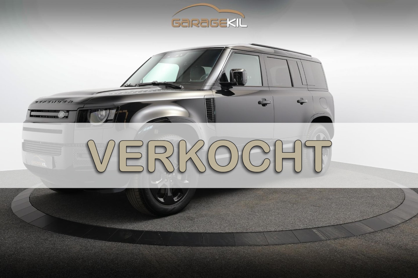 Land Rover Defender 110 - 2.0 P300e 110 X-Dynamic SE Dealeronderh. / 5 jaar garantie / Trekhaak / Panoramadak / Wint - AutoWereld.nl