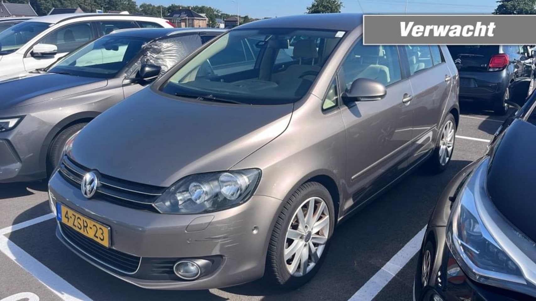 Volkswagen Golf - 1.4 TSI COMFORTLINE automaat,trekhaak - AutoWereld.nl