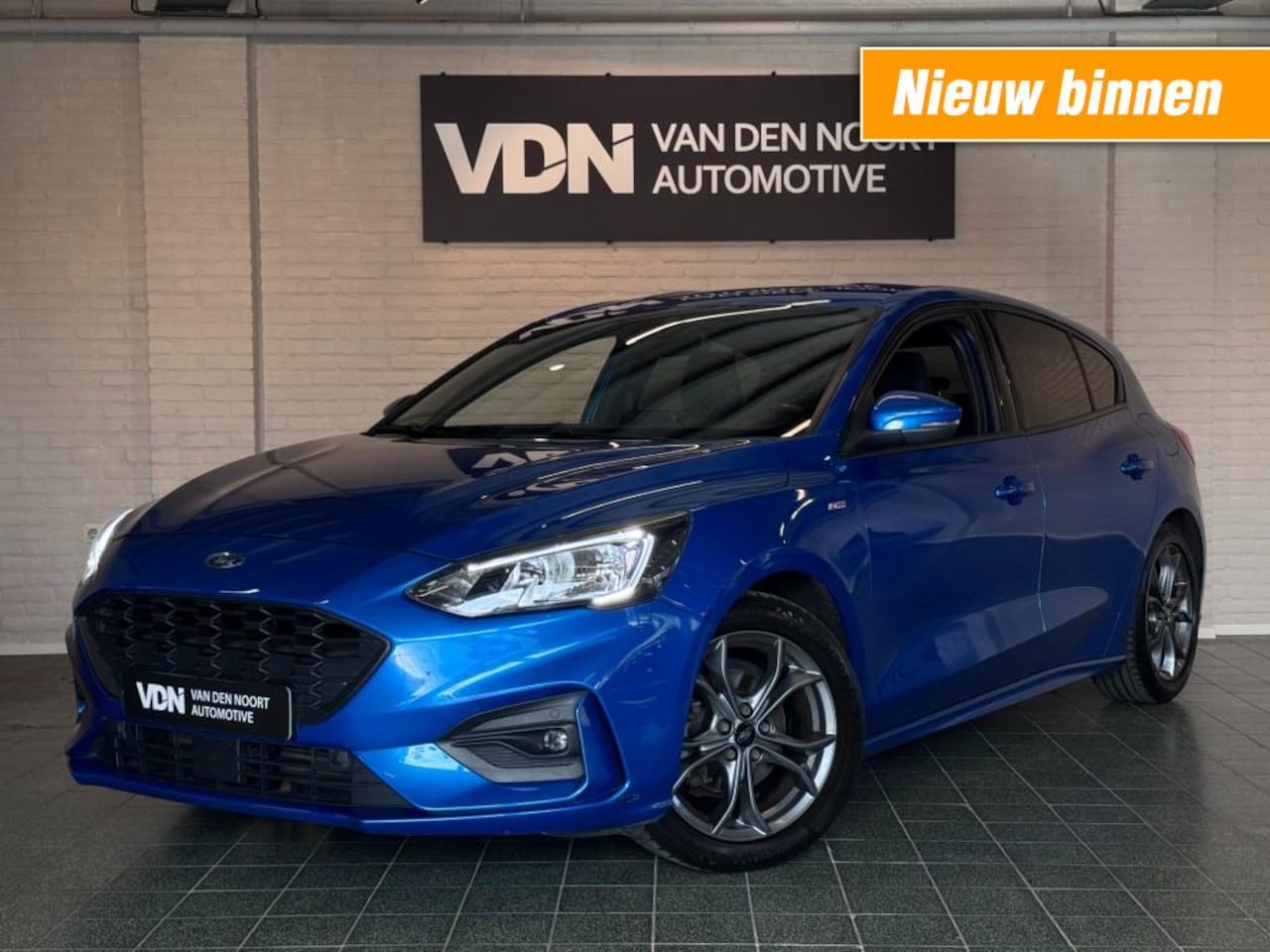 Ford Focus - 1.0 EcoBoost ST Line Business Trekhaak Navi ACC Smartlink 17'' - AutoWereld.nl
