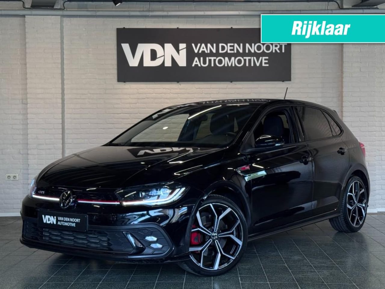 Volkswagen Polo - 2.0 TSI GTI Camera Carplay IQ LED ACC 18'' - AutoWereld.nl