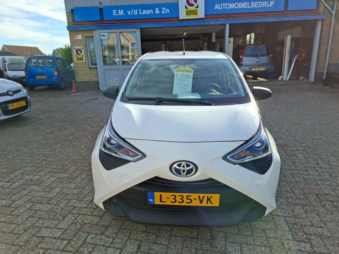 Toyota Aygo - 1.0 VVT-i-x-fun RADIO DAB/AIRCO/CRUISE/ELEC.RAMEN VOOR/1E EIGENAAR/BLUETOOTH