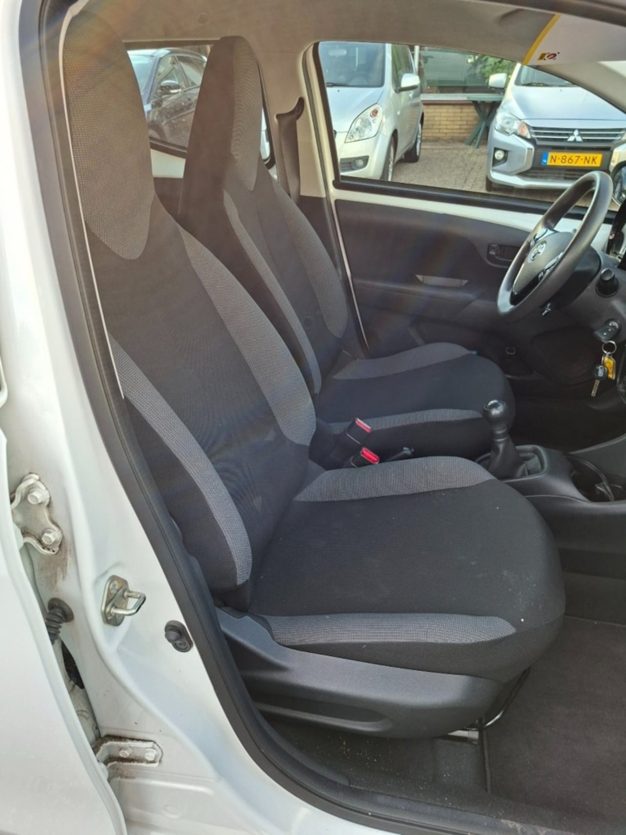 Toyota Aygo - 1.0 VVT-i-x-fun RADIO DAB/AIRCO/CRUISE/ELEC.RAMEN VOOR/1E EIGENAAR/BLUETOOTH