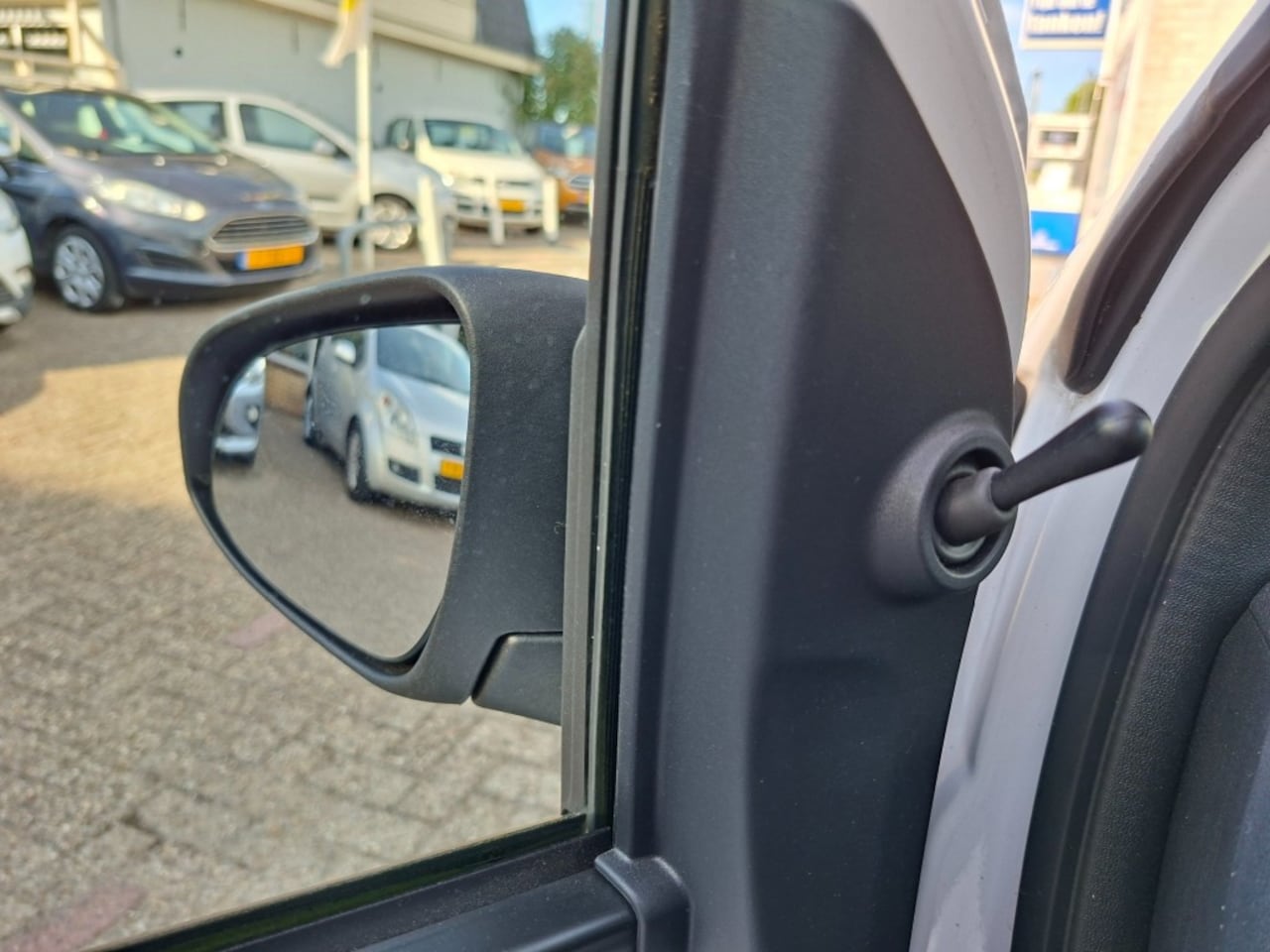 Toyota Aygo - 1.0 VVT-i-x-fun RADIO DAB/AIRCO/CRUISE/ELEC.RAMEN VOOR/1E EIGENAAR/BLUETOOTH