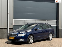 Skoda Superb Combi - 1.6 TDI Greenline Active Business bj.2013 Navi|Trekhaak|Cc