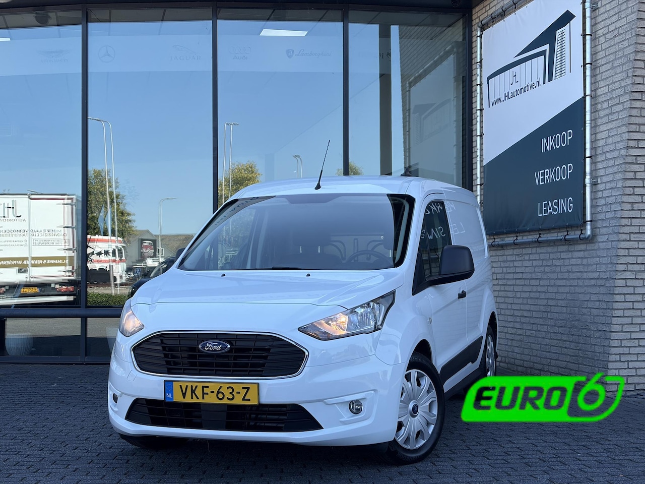 Ford Transit Connect - 1.5 EcoBlue L1*A/C*CRUISE*HAAK*VOORRUITVERWARMING* - AutoWereld.nl