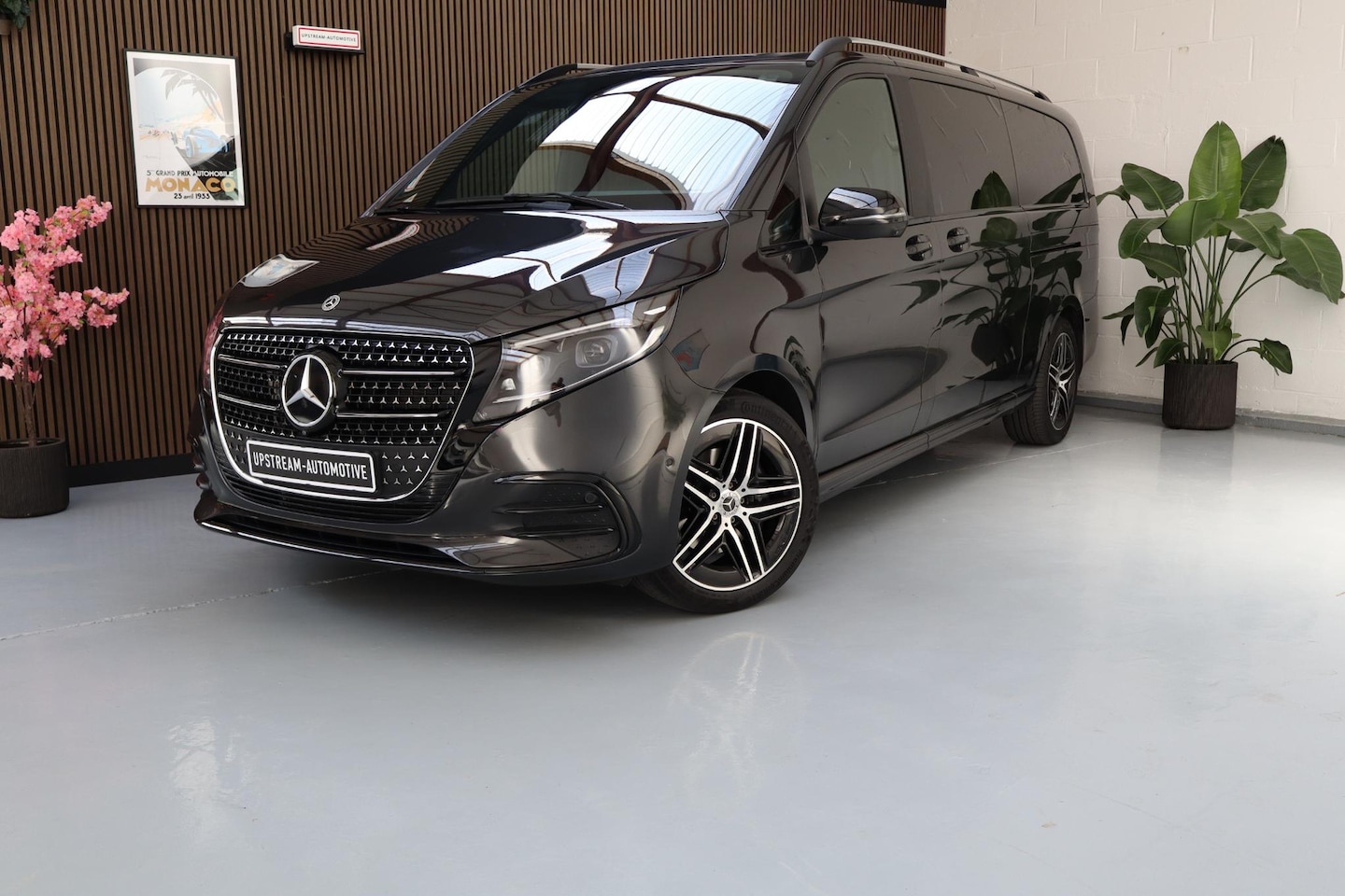 Mercedes-Benz V-klasse - 300d L3 Exclusive 300d L3 Exclusive - AutoWereld.nl