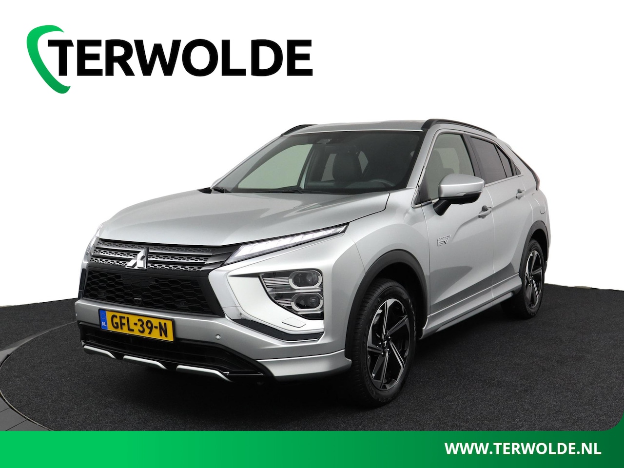 Mitsubishi Eclipse Cross - 2.4 PHEV Instyle | Trekhaak | Leer/Alcantara | 360 camera | Stoel- Stuurwielverwarming | - AutoWereld.nl