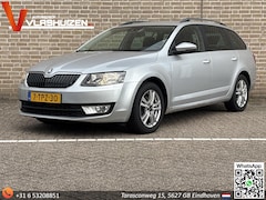 Skoda Octavia Combi - 1.6 TDI Greentech Active | Climate | Cruise | Navi | Stoelverwarming |