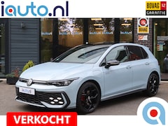 Volkswagen Golf - 1.5 eHybrid 272pk GTE Black Style Pano/IQ.Light/360/Head-up/Dodehoek/18"