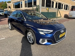 Audi A3 Sportback - 35 TFSI Business edition Panoramadak