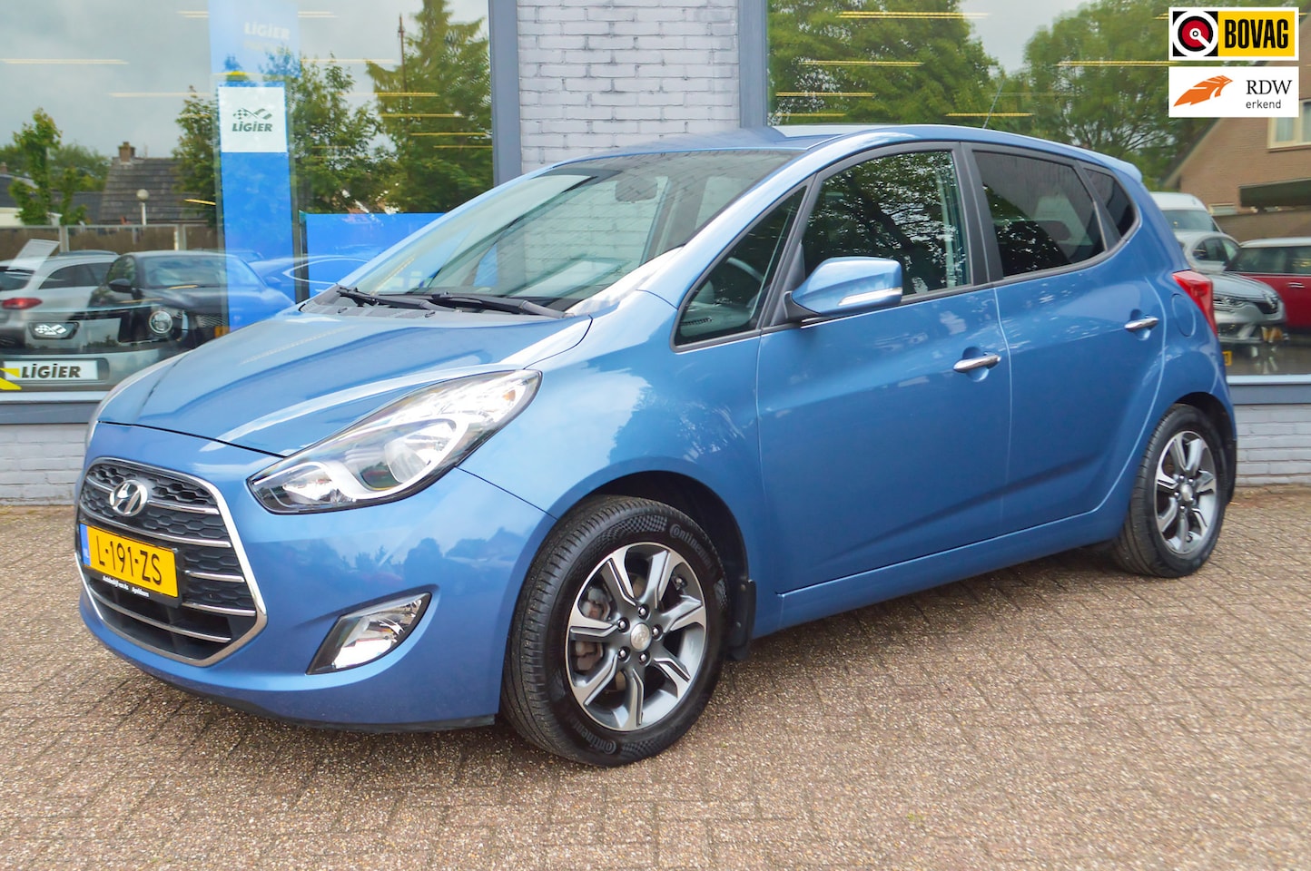 Hyundai ix20 - 1.6i Go! | Trekhaak | Cruise | Camera | Navigatie | Stuur-stoel verwarming - AutoWereld.nl