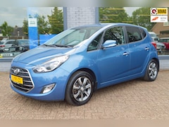 Hyundai ix20 - 1.6i Go | Trekhaak | Cruise | Camera | Navigatie | Stuur-stoel verwarming
