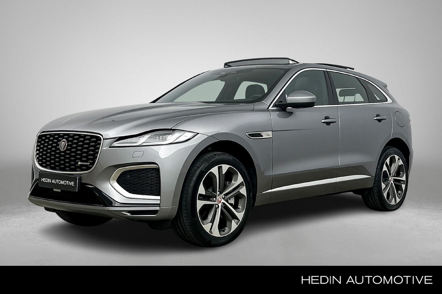 Jaguar F-Pace - P400e R-Dynamic SE | Drive Assist Pakket | Cold Climate Pakket | Memory | Stoelverwarming - AutoWereld.nl