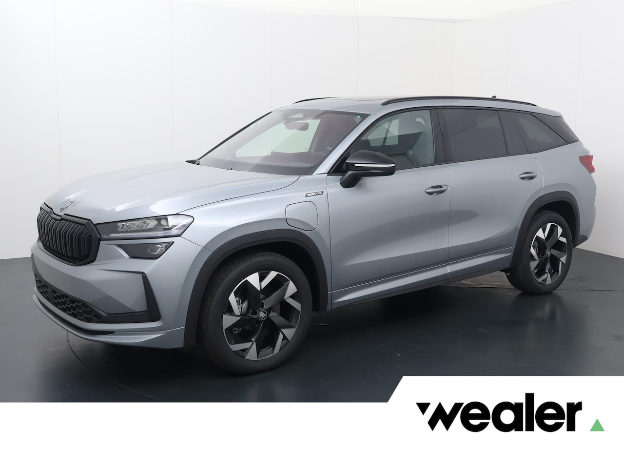 Skoda Kodiaq - Sportline Business 1.5 TSI PHEV 204 PK | Panoramadak | Winterpakket | Trekhaak | 19" Licht - AutoWereld.nl