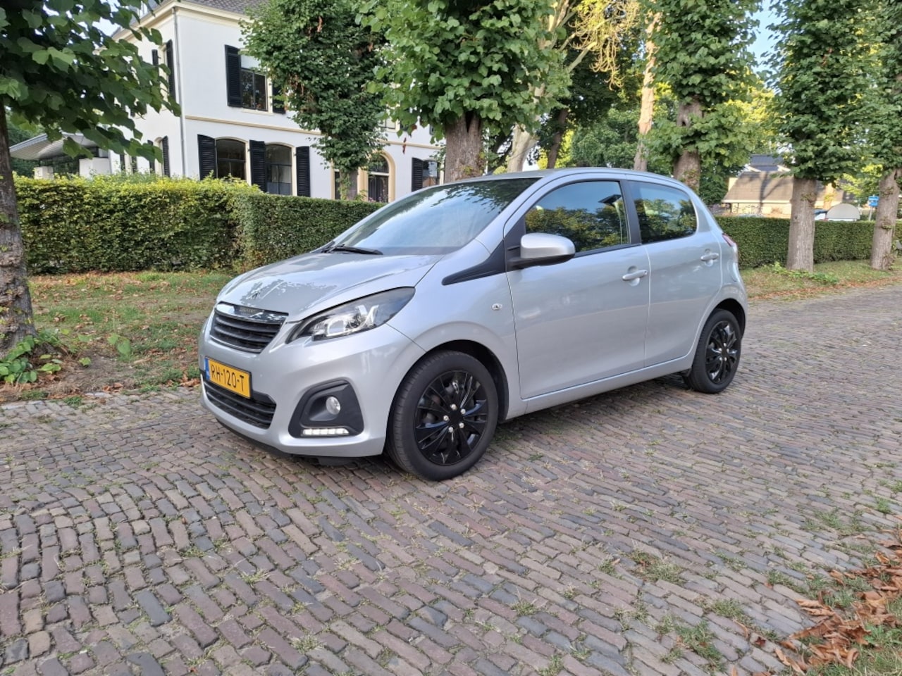 Peugeot 108 - 1.0 e-VTi Active 1.0 e-VTi Active - AutoWereld.nl