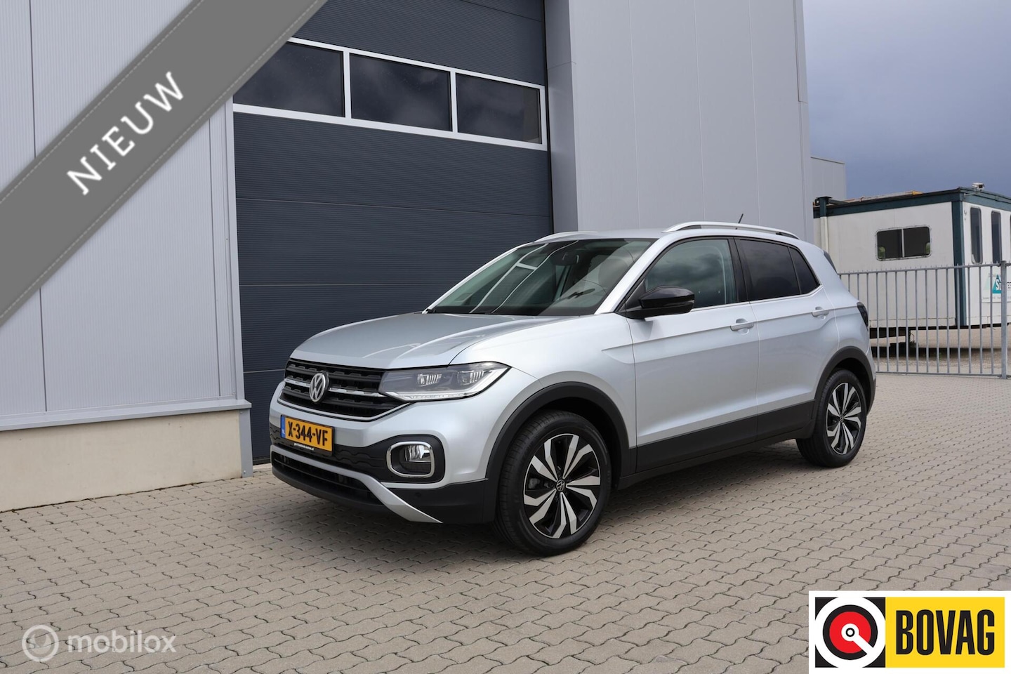 Volkswagen T-Cross - 1.0 TSI Style I Camera I Trekhaak I Navigatie - AutoWereld.nl