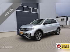 Volkswagen T-Cross - 1.0 TSI Style I Camera I Trekhaak I Navigatie