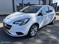 Opel Corsa - 1.4i Favourite Airco Navi Apple Carplay Cruise 16"LM PDC 5drs