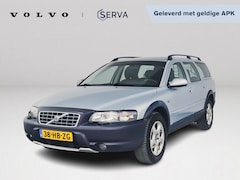 Volvo V70 Cross Country - 2.4 T Comfort Line | Schuif/kantel dak | Stoelverwarming | Trekhaak