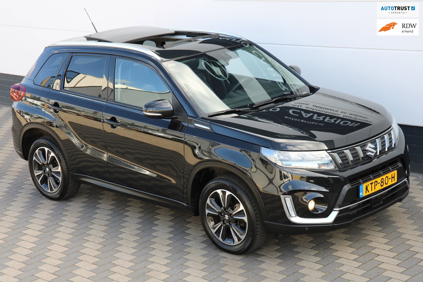 Suzuki Vitara - 1.4 Boosterjet Style Smart Hybrid Pano Carplay !! - AutoWereld.nl