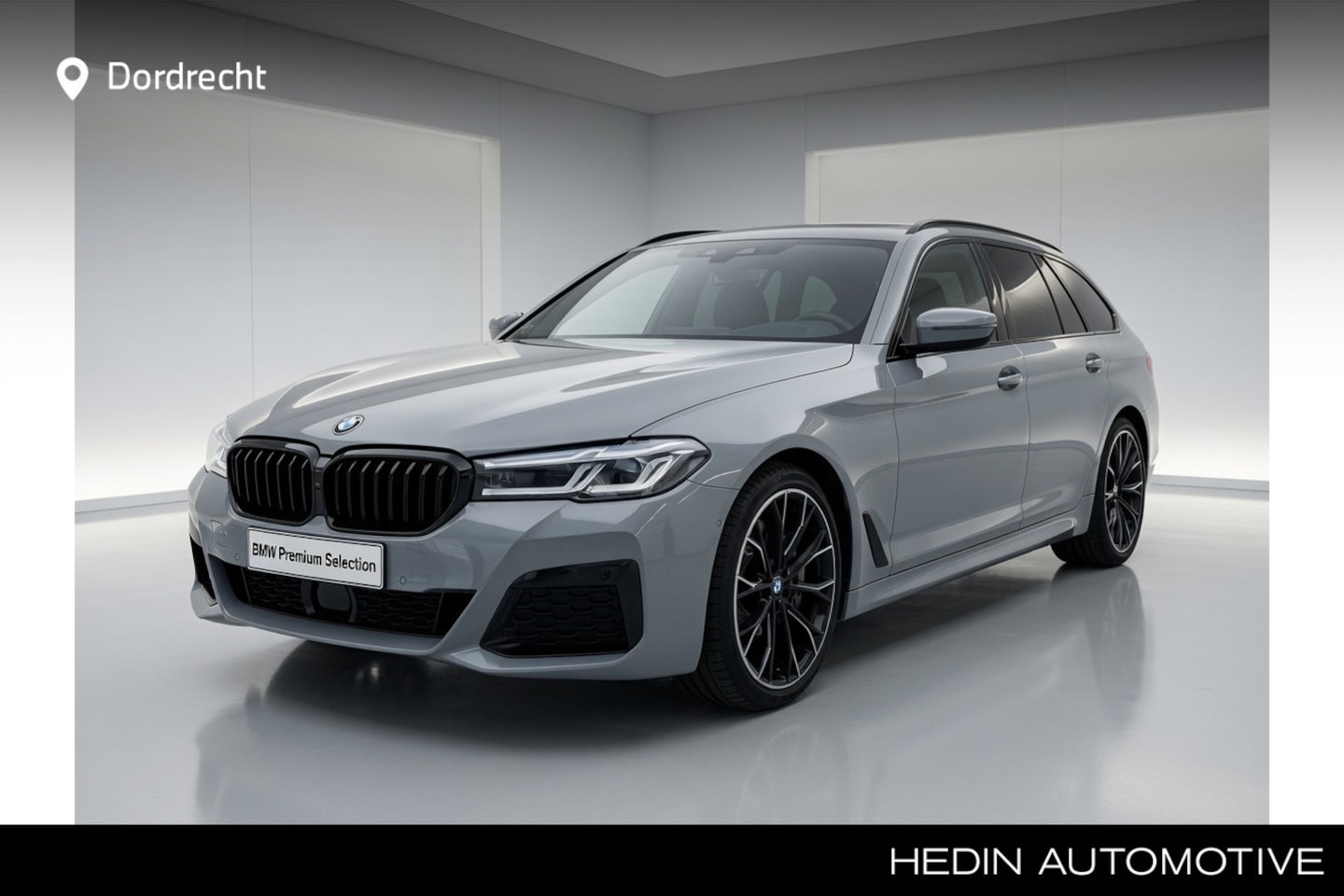 BMW 5-serie Touring - 540i xDrive High Executive | M-Sport | Drive assist prof. | Laser | Schuif-/kanteldak | St - AutoWereld.nl