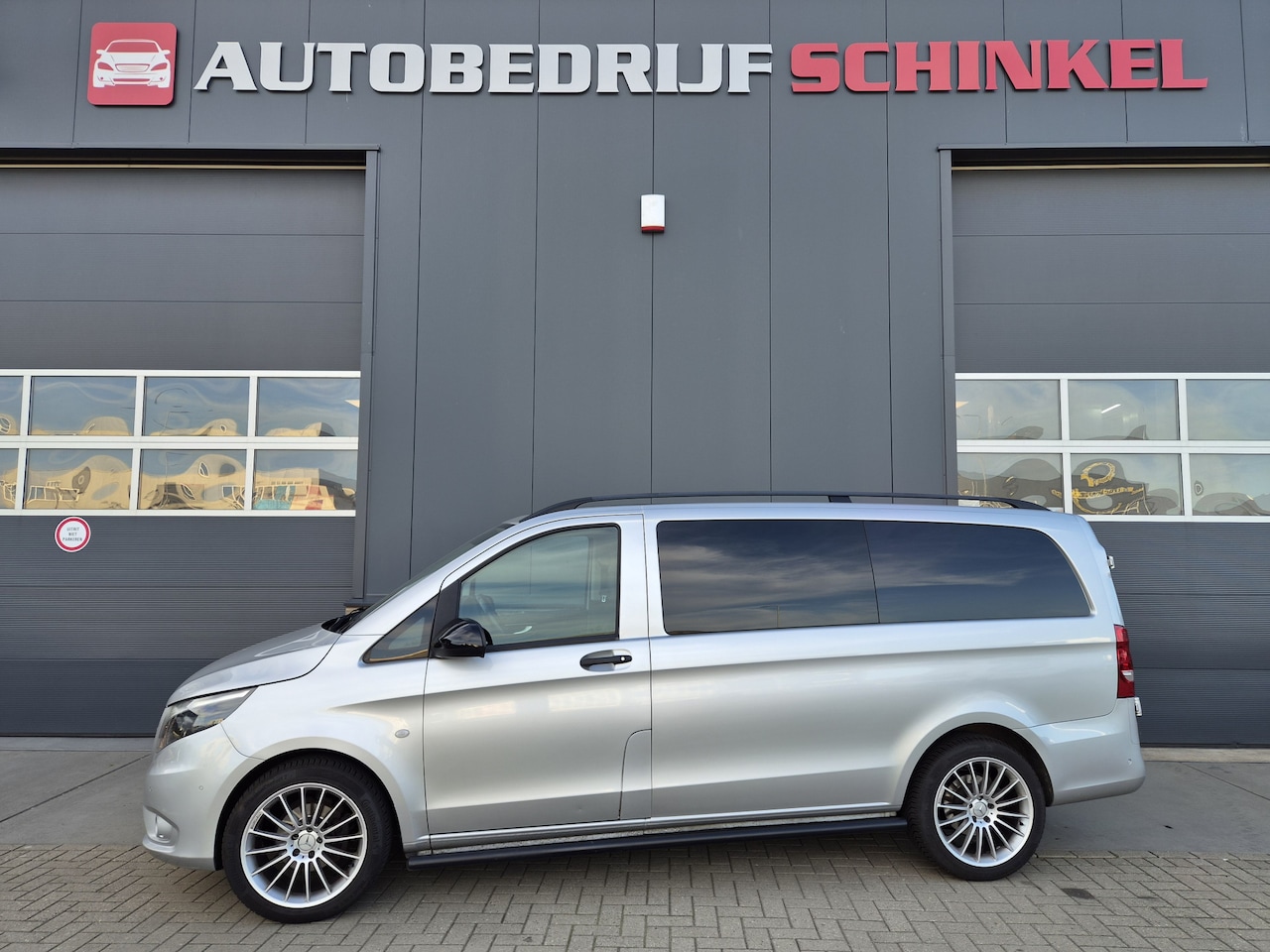 Mercedes-Benz Vito - 114 CDI Lang DC Comfort Business Ambition 114 CDI Lang DC Comfort Business Ambition - AutoWereld.nl