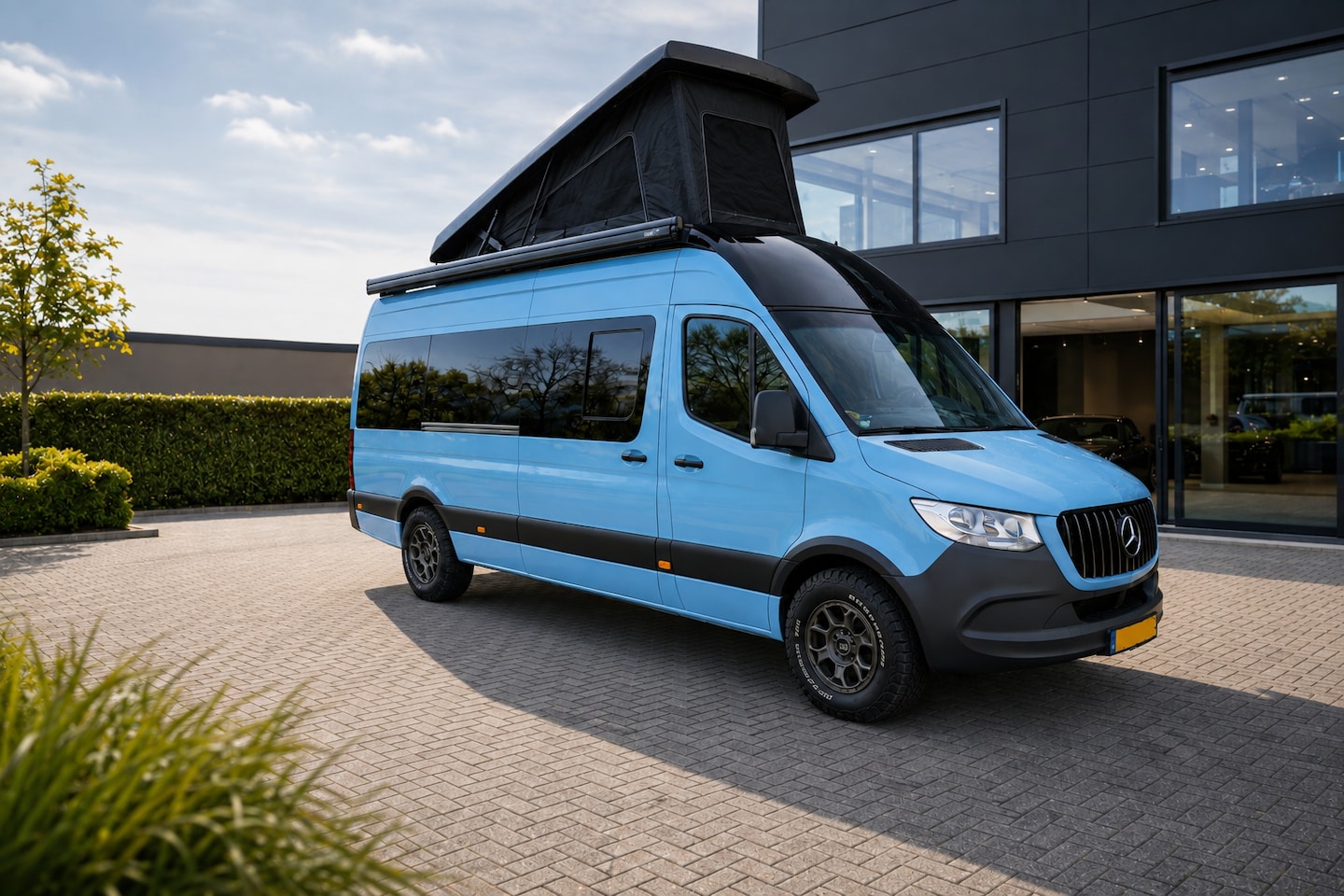 Mercedes-Benz Sprinter - Foresta 700 - AutoWereld.nl