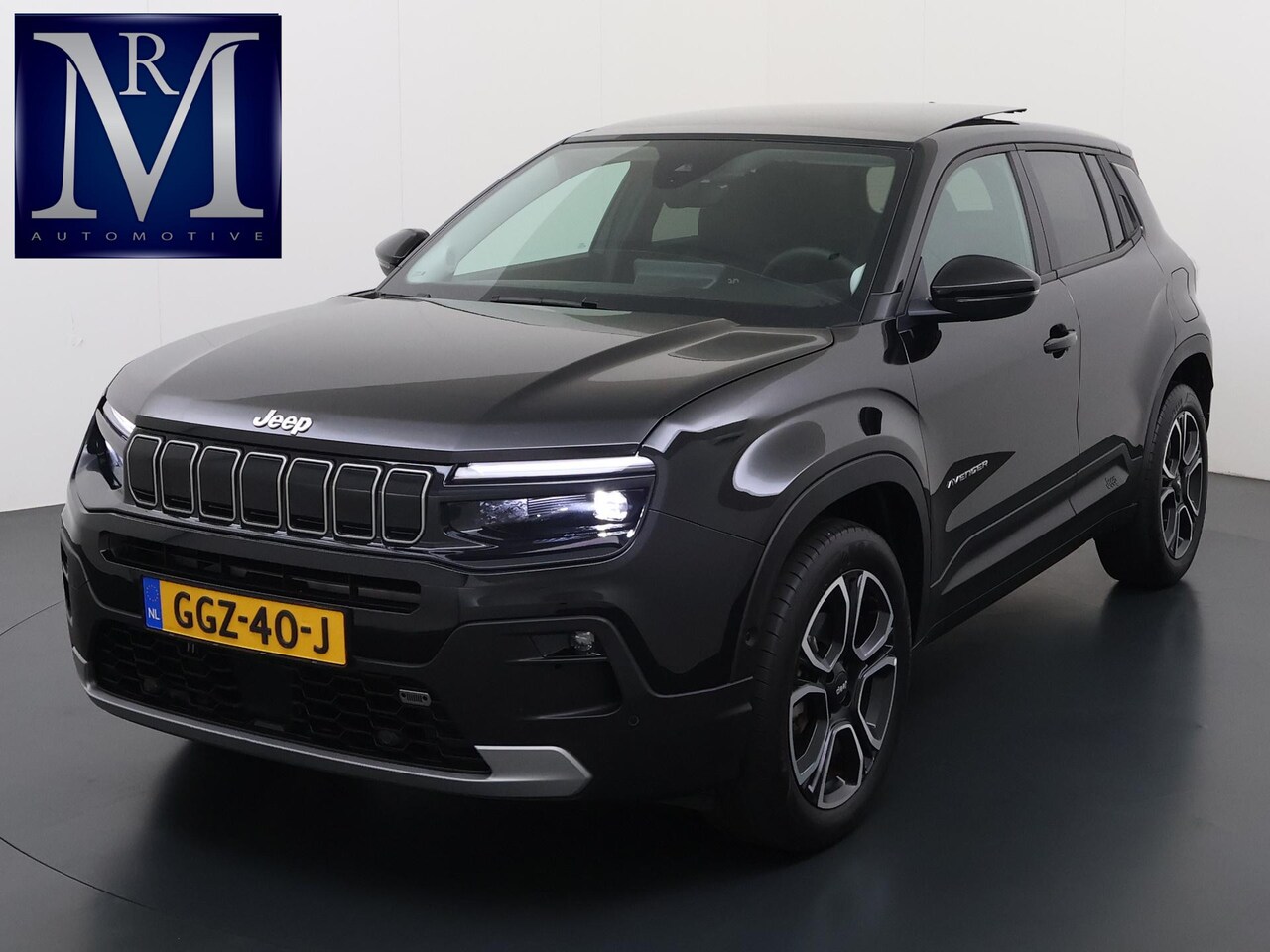Jeep Avenger - 1.2 e-Hybrid Summit AUTOMAAT | PANORAMADAK | CAMERA | LEDER | STOEL MASSAGE | EL. KLEP | 1 - AutoWereld.nl