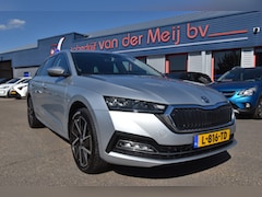 Skoda Octavia Combi - 1.4 TSI iV PHEV Business Edition , VIRTUAL COCKPIT , LED KOPL , A UITRIJ CAM , LMV18 , PDC