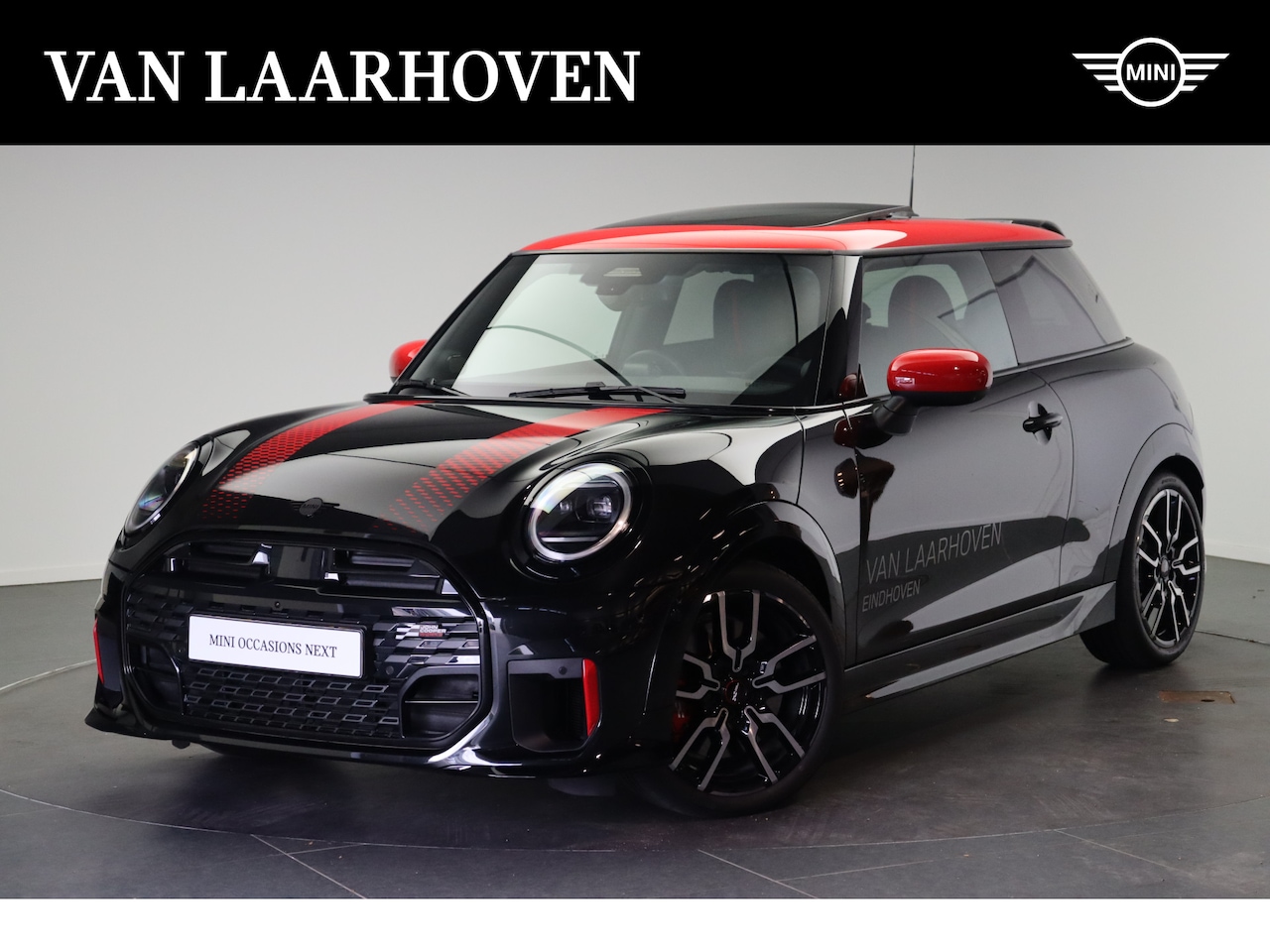 MINI 3-Deurs - Hatchback John Cooper Works Automaat / Pakket XL / 18" JCW Lap Spoke 2-tone - AutoWereld.nl