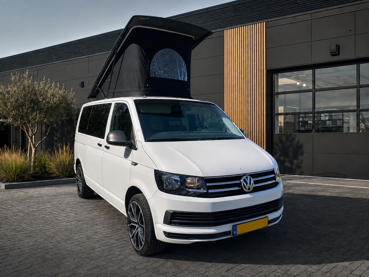 Volkswagen Transporter - 2.0 TDI L1H1 Foresta 300 camper - AutoWereld.nl
