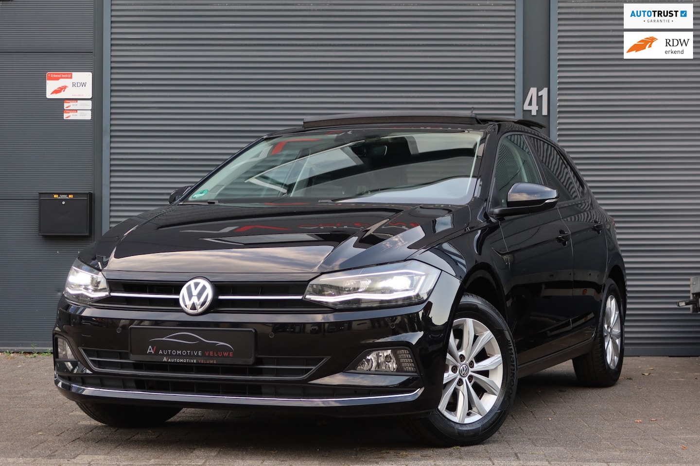 Volkswagen Polo - 1.0 TSI Highline PANO|LED|Carplay|Clima|16"|Stoelverwarming - AutoWereld.nl