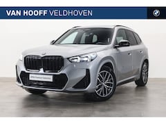 BMW X1 - sDrive18i M Sport Automaat / Trekhaak / Panoramadak / Sportstoelen / Comfort Access / Acht