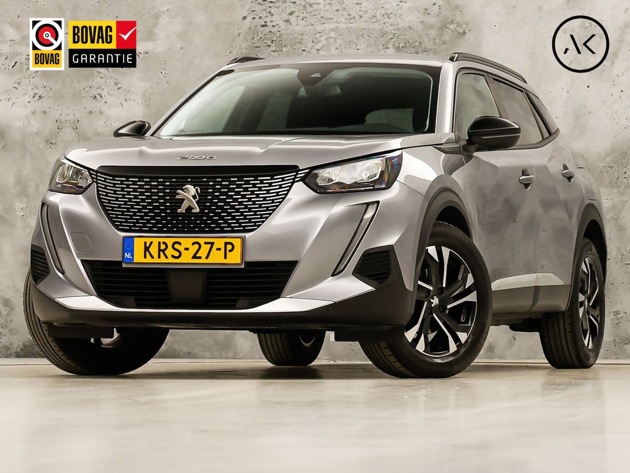 Peugeot 2008 - 1.2 PureTech Allure Sport Automaat (APPLE CARPLAY, GROOT NAVI, 360 CAMERA, LEDER, KEYLESS, - AutoWereld.nl