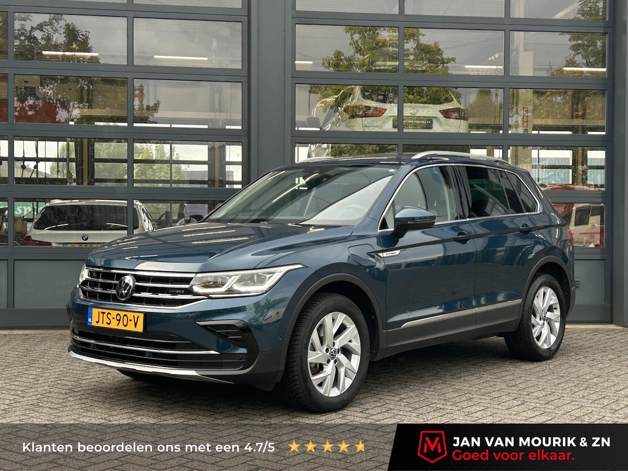 Volkswagen Tiguan - 1.4 TSI eHybrid Business+ | Panoramadak | Navi | Climate - AutoWereld.nl