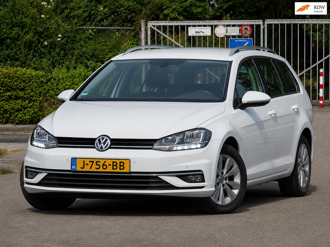 Volkswagen Golf Variant - 1.6 TDI 1E EIGENAAR CLIMA/NAVI/CAMERA - AutoWereld.nl