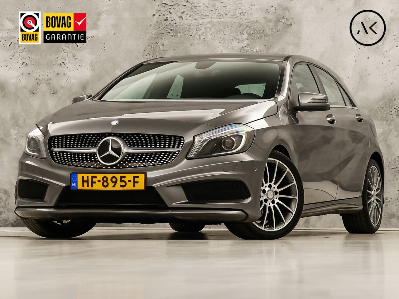 Mercedes-Benz A-klasse - 180 AMG Sport (NAVIGATIE, LEDER/ALCANTARA, DIAMOND GRILL, SPORTSTOELEN, XENON, CRUISE, NIE - AutoWereld.nl