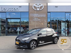 Toyota Yaris - 1.5 HYBRID 115 DYNAMIC COMFORT-PACK BLIND-SPOT STOEL/STUURVERWARMING PARK-SENSOREN CAMERA
