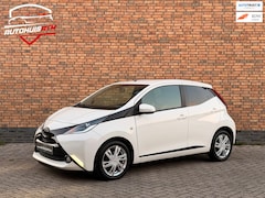 Toyota Aygo - 1.0 VVT-i x Airco Camera Led Bluetooth