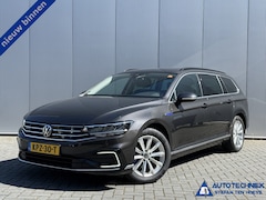 Volkswagen Passat Variant - 1.4 TSI PHEV GTE Business Carplay Trekhaak Camera ACC