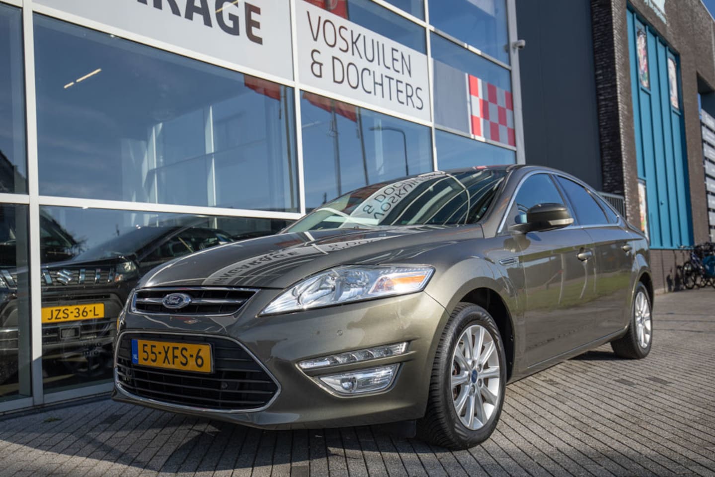 Ford Mondeo - 1.6 Titanium Trekhaak - AutoWereld.nl