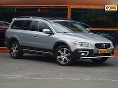 Volvo XC70 - 2.4 D5 Nordic+ AWD | Panoramadak | Stoelverwarming | 2e Eigenaar | Elektrische stoelen |
