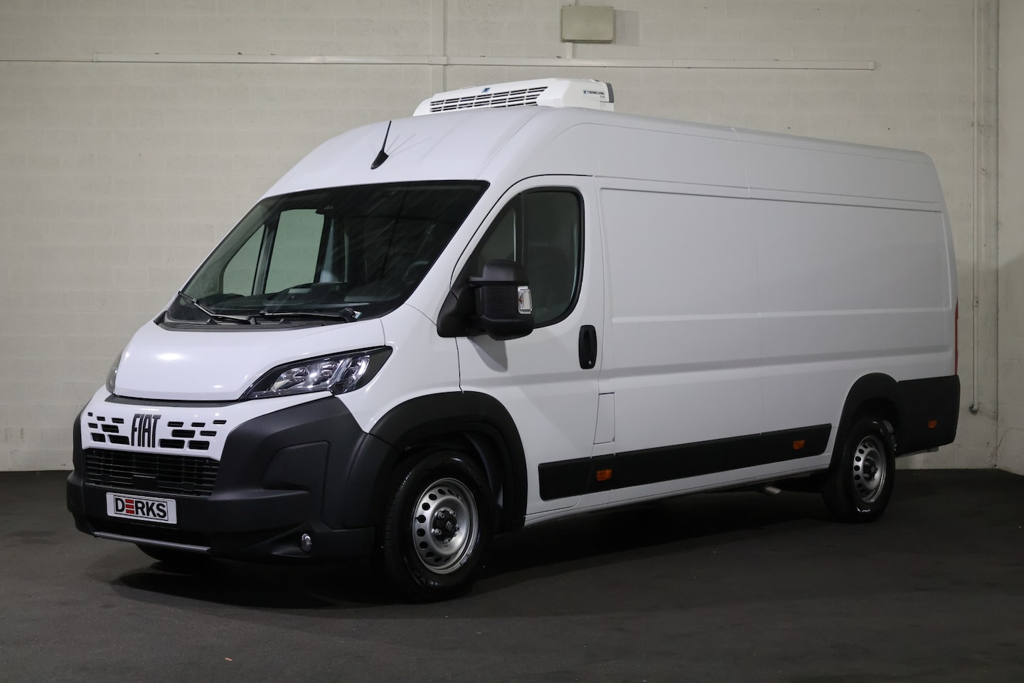 Fiat Ducato - 2.2 L4 H2 140PK Koelwagen Vrieswagen - 20 Dag en Nacht - AutoWereld.nl