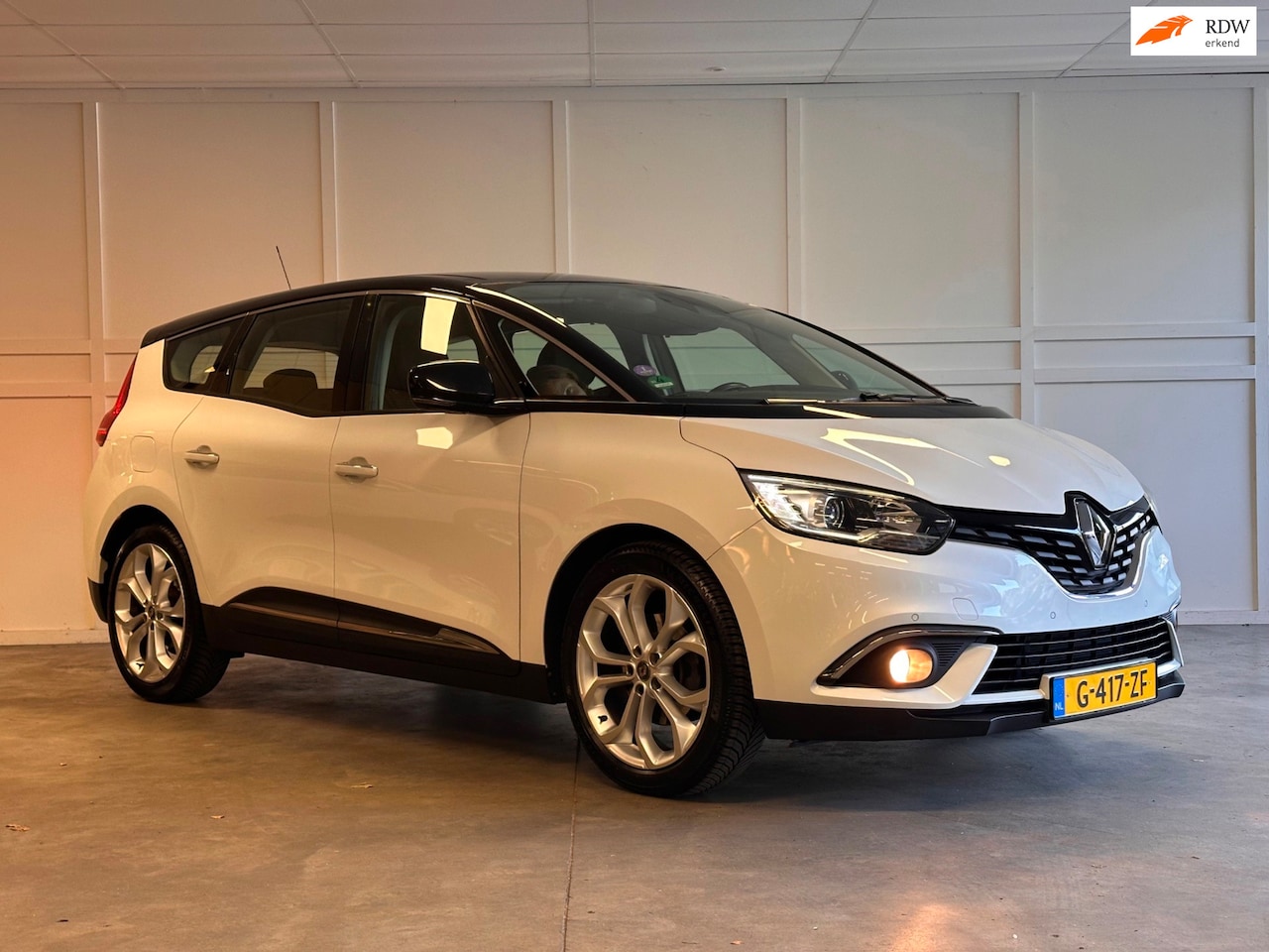 Renault Grand Scénic - 1.3 TCe Bose 7 Persoons / Automaat / 2019 - AutoWereld.nl
