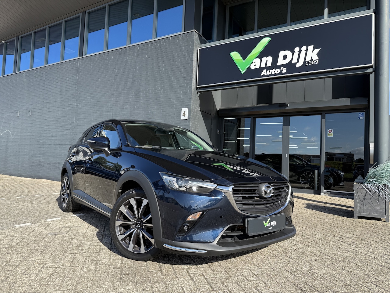 Mazda CX-3 - 2.0 GT-M Autom. Navi Camera 18Inch - AutoWereld.nl